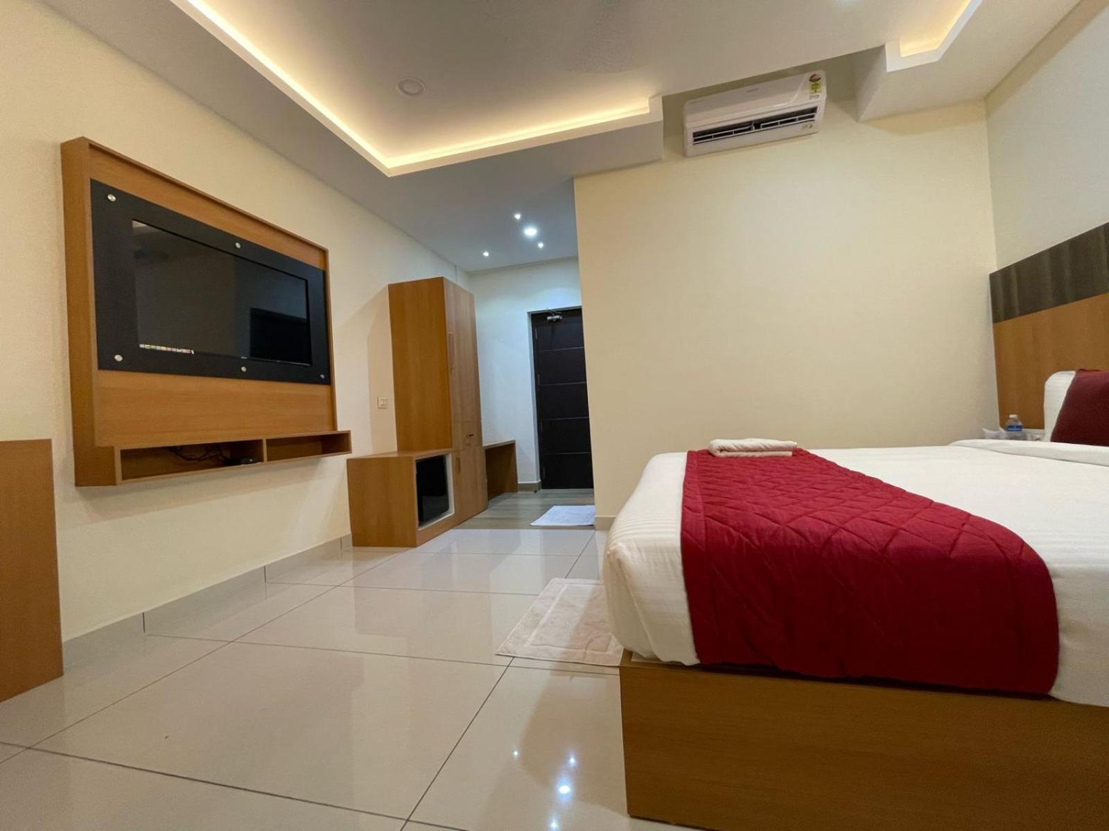 Hotel Deepakam Inn Palakkad Extérieur photo